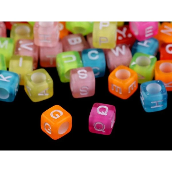 1bag 2 Mélange Des Couleurs Des Perles En Plastique Cube Avec Des Lettres De 6mm, Autres 3 1bag 2 Mélange Des Couleurs Des Perles En Plastique Cube Avec Des Lettres De 6mm, Autres – Image 3