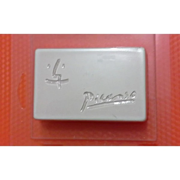 1pc Picasso Signature De L'Artiste De L'Art Plastique, La Fabrication De Savon De Cire Chocolat Gyps 2 1pc Picasso Signature De L'Artiste De L'Art Plastique, La Fabrication De Savon De Cire Chocolat Gyps – Image 2