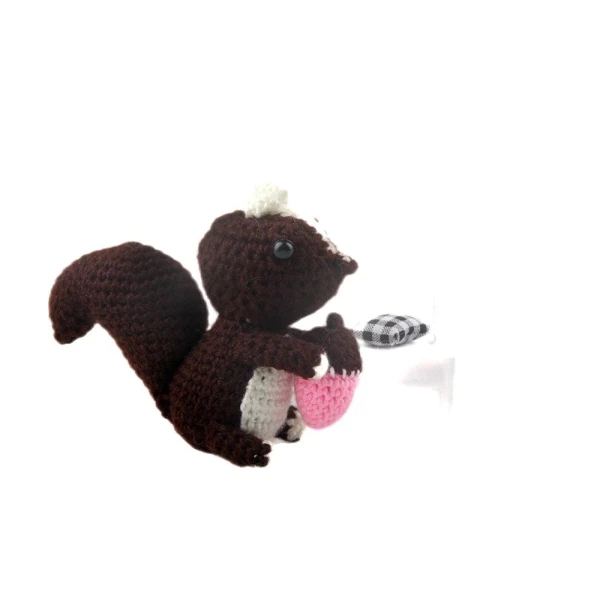 Brun Rose Blanc Écureuil Avec Écrou De Jouets Au Crochet Accroché à Tricoter Kit Amigurumi BRICOLAGE 1 Brun Rose Blanc Écureuil Avec Écrou De Jouets Au Crochet Accroché à Tricoter Kit Amigurumi BRICOLAGE