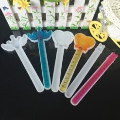 Coeur W Couronne Ailes Valentine Règle De L'École Signet, 3D En Silicone De Chocolat Savon Gâteau, F -Promos Creavea Boutique coeur w couronne ailes valentine regle de lecole signet 3d en silicone de chocolat savon gateau f p 3