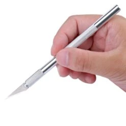 Devant -Promos Creavea Boutique couteau de precision scalpel avec 6 lames et capuchon coupe papier scrapbooking p 2