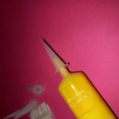 Embout Ou Pointe Calibrée Pour Tube De Peinture