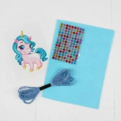 Licorne Senti Jouet Kit De BRICOLAGE, De Fer Sur Le Transfert De Patch, Estimé à Coudre, Feutre Modè 6 Licorne Senti Jouet Kit De BRICOLAGE, De Fer Sur Le Transfert De Patch, Estimé à Coudre, Feutre Modè -Promos Creavea Boutique licorne senti jouet kit de bricolage de fer sur le transfert de patch estime a coudre feutre mode p 3