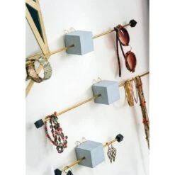 Lot De 12 Attaches Tableaux Dorées, 3 Tailles, Oeillets Pour Petite Décoration Murale à Clous 5 Lot De 12 Attaches Tableaux Dorées, 3 Tailles, Oeillets Pour Petite Décoration Murale à Clous -Promos Creavea Boutique lot de 12 attaches tableaux dorees 3 tailles oeillets pour petite decoration murale a clous p 3