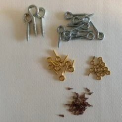 Lot De Plus De 90 Pitons Fermés En Acier Ou Laiton De Tailles Différentes